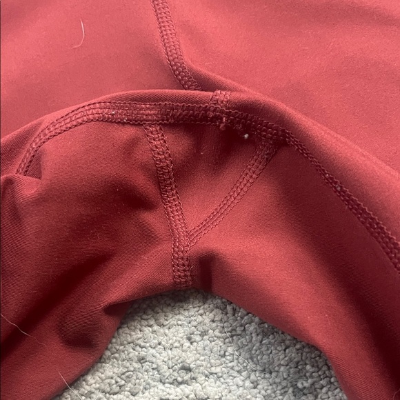 Yogalicious Lux High-Waisted Leggings in Deep Red - Picture 4 of 6